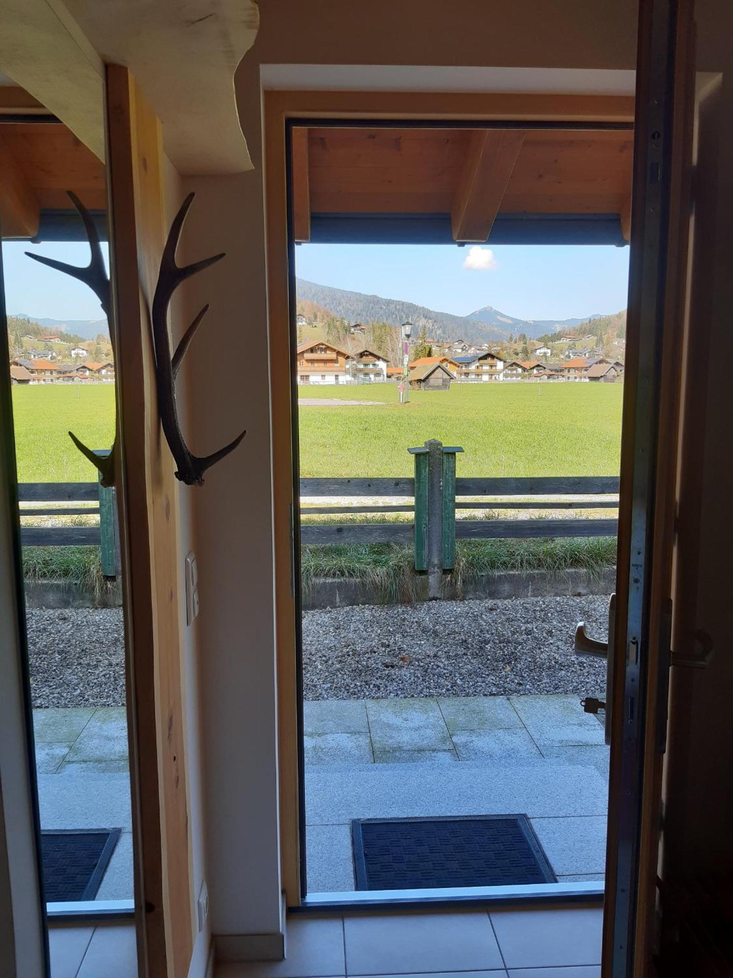 Haus Sunnawind Apartamento Wallgau Exterior foto