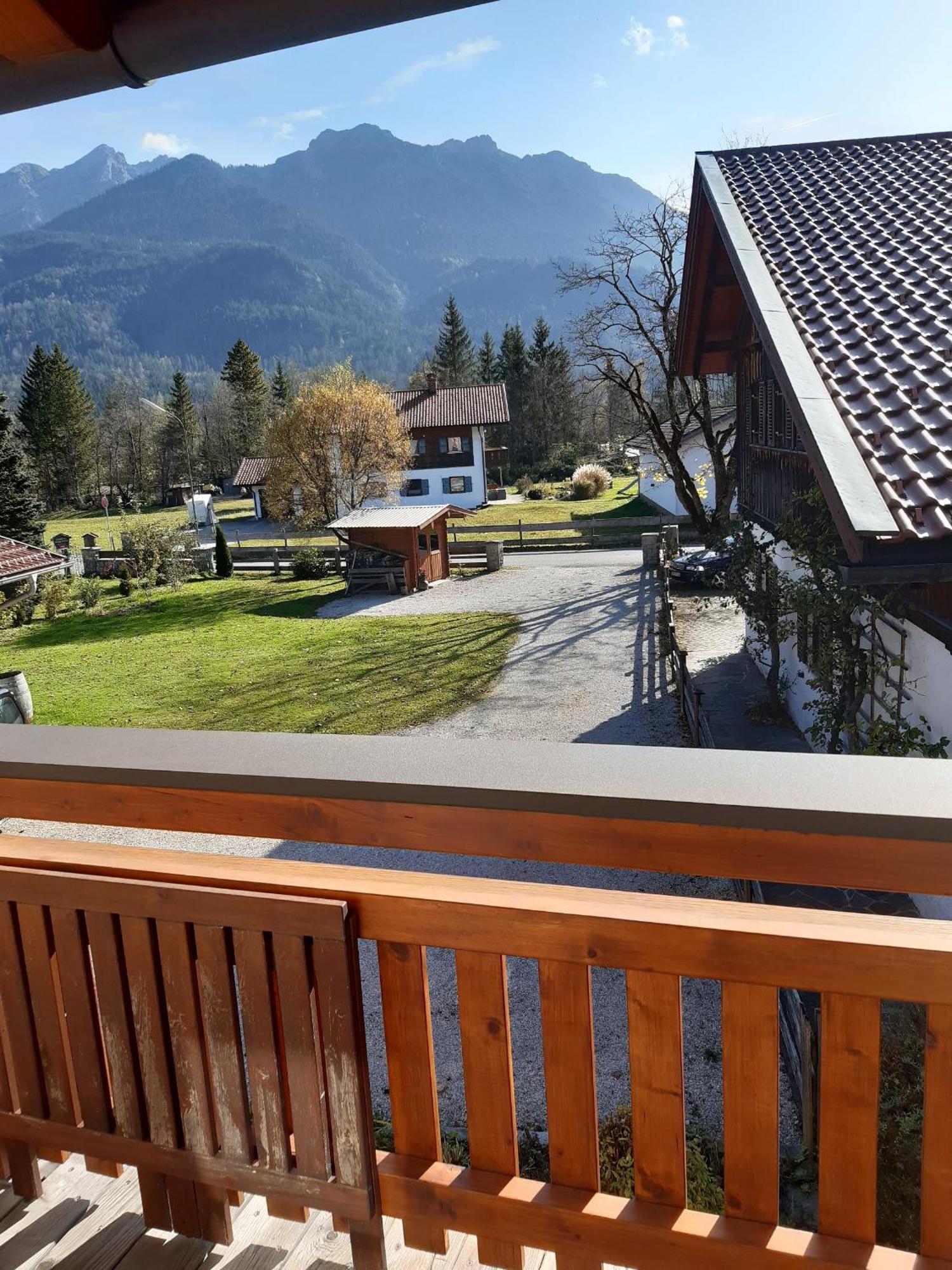Haus Sunnawind Apartamento Wallgau Exterior foto